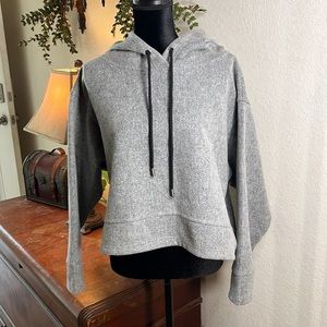 NWT ZARA | Gray Cropped Swing Hoodie | Size Medium